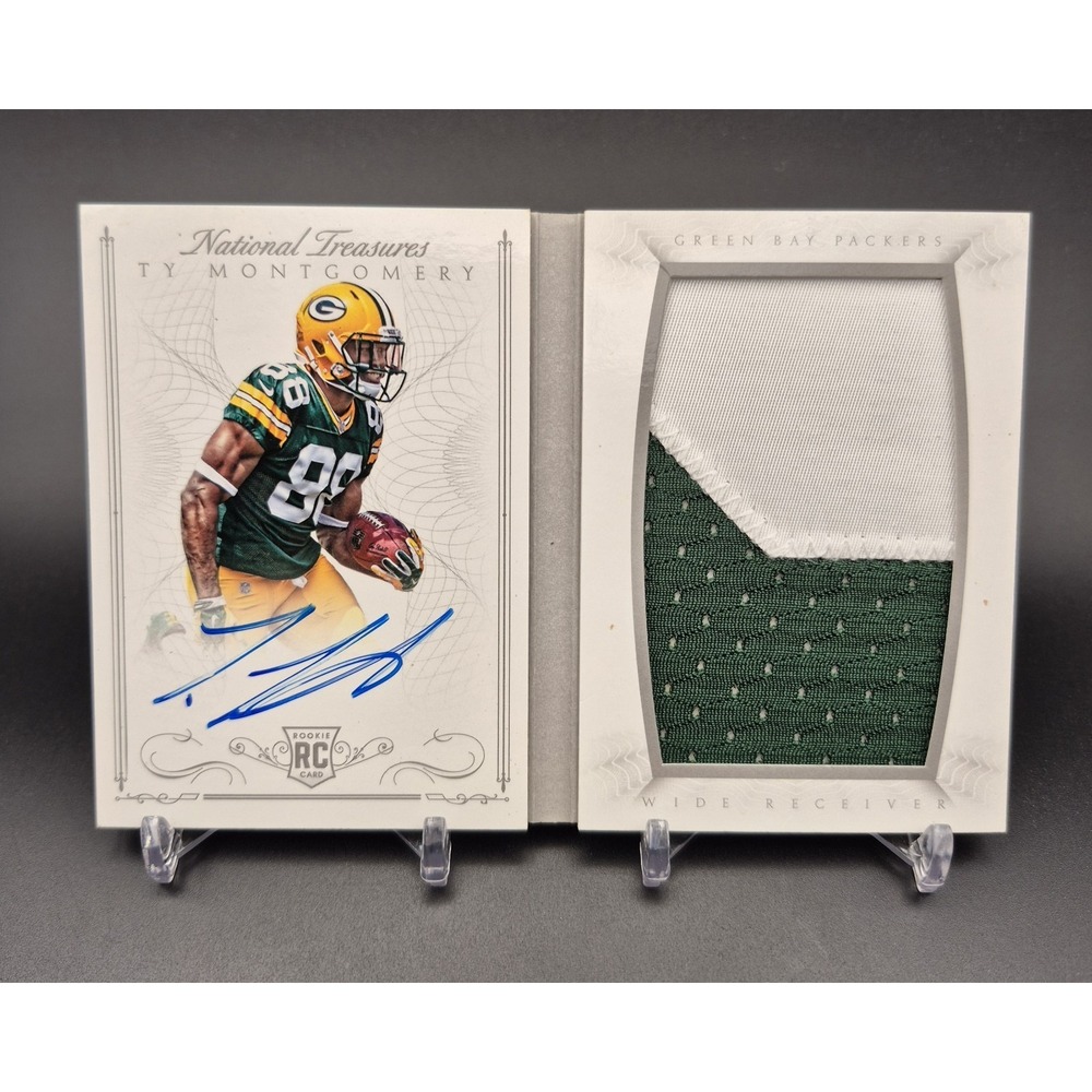 2015 National Treasures Ty Montgomery #RBV-TM Rookie Booklet Varation Auto /49